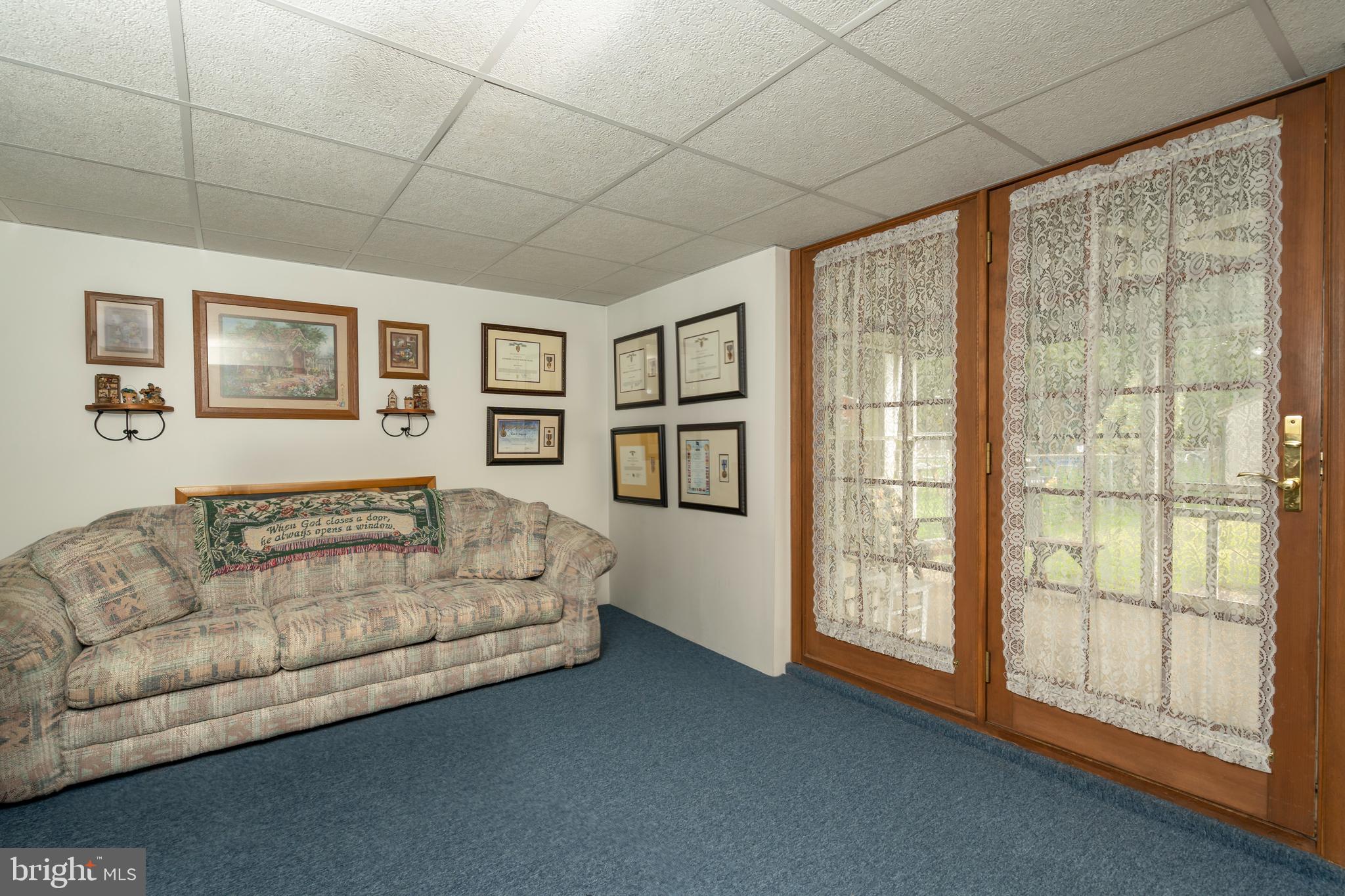 11927 Millbrook Road Philadelphia, PA 19154 - Photo 29 of 43