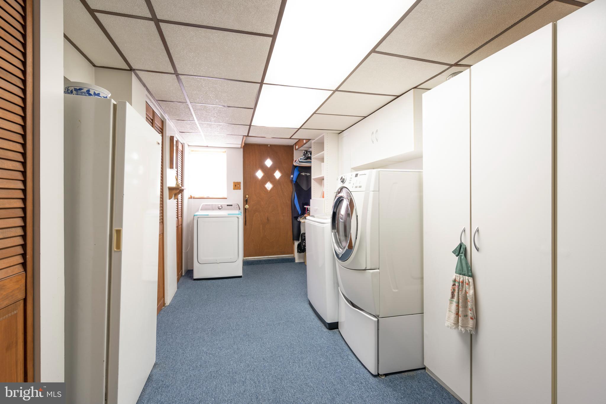 11927 Millbrook Road Philadelphia, PA 19154 - Photo 32 of 43