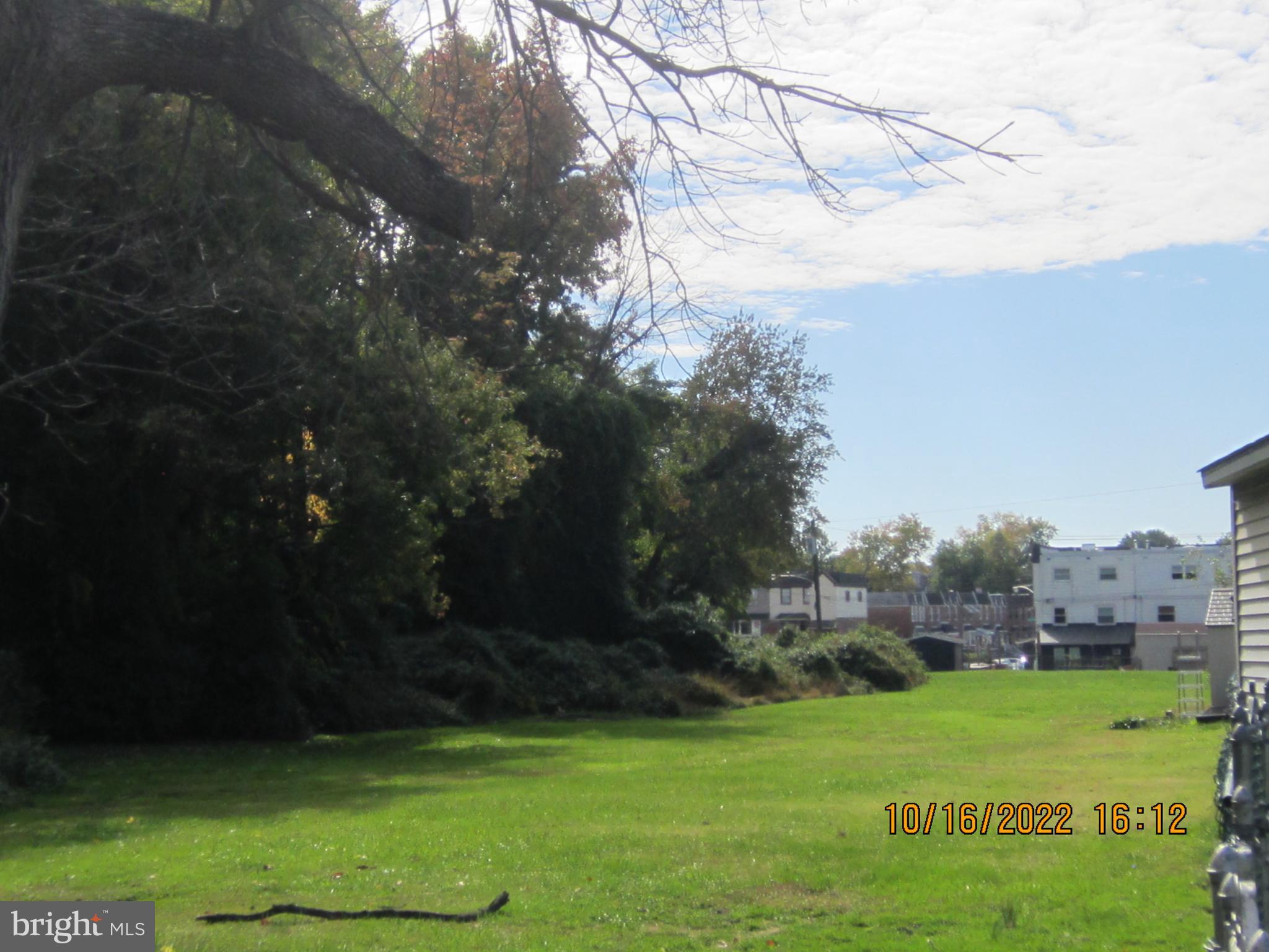 11927 Millbrook Road Philadelphia, PA 19154 - Photo 41 of 43