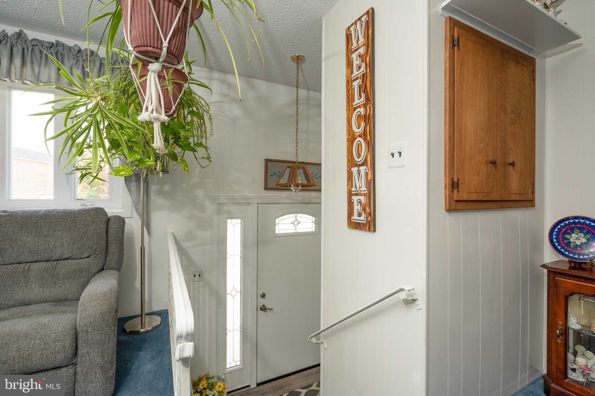 11927 Millbrook Road Philadelphia, PA 19154 - Photo 5 of 43