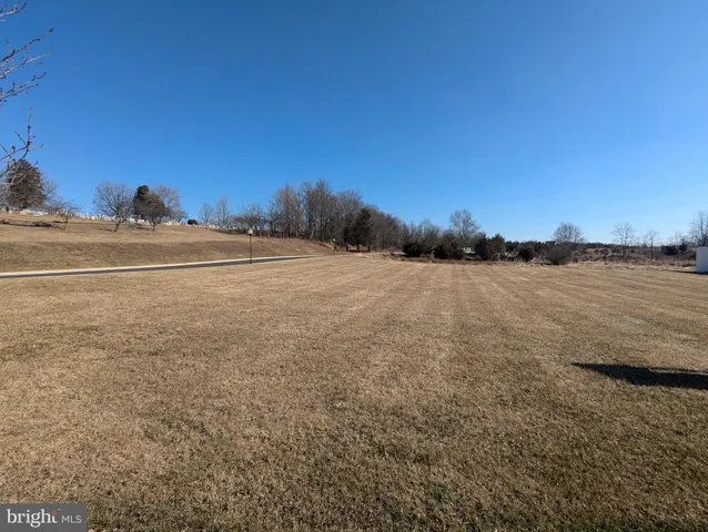 $49,900 | 886 West Main Street, Emmitsburg, MD 21727