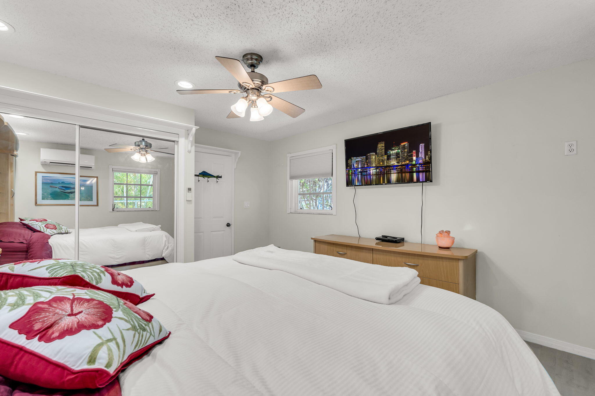 335 Sound Drive Key Largo, FL 33037 - Photo 16 of 46 24-web-or-mls-335SoundDr-24