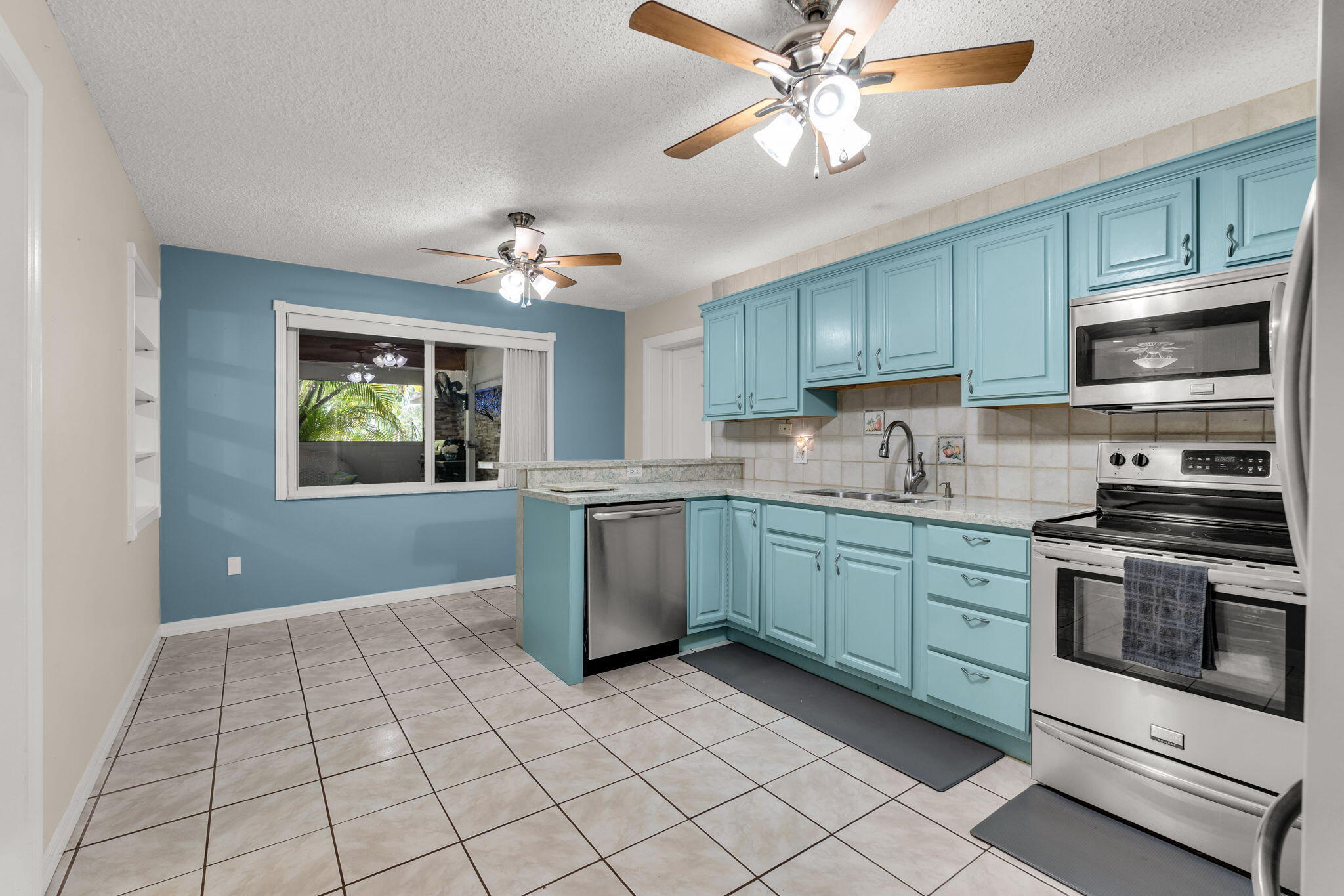 335 Sound Drive Key Largo, FL 33037 - Photo 24 of 46 14-web-or-mls-335SoundDr-14