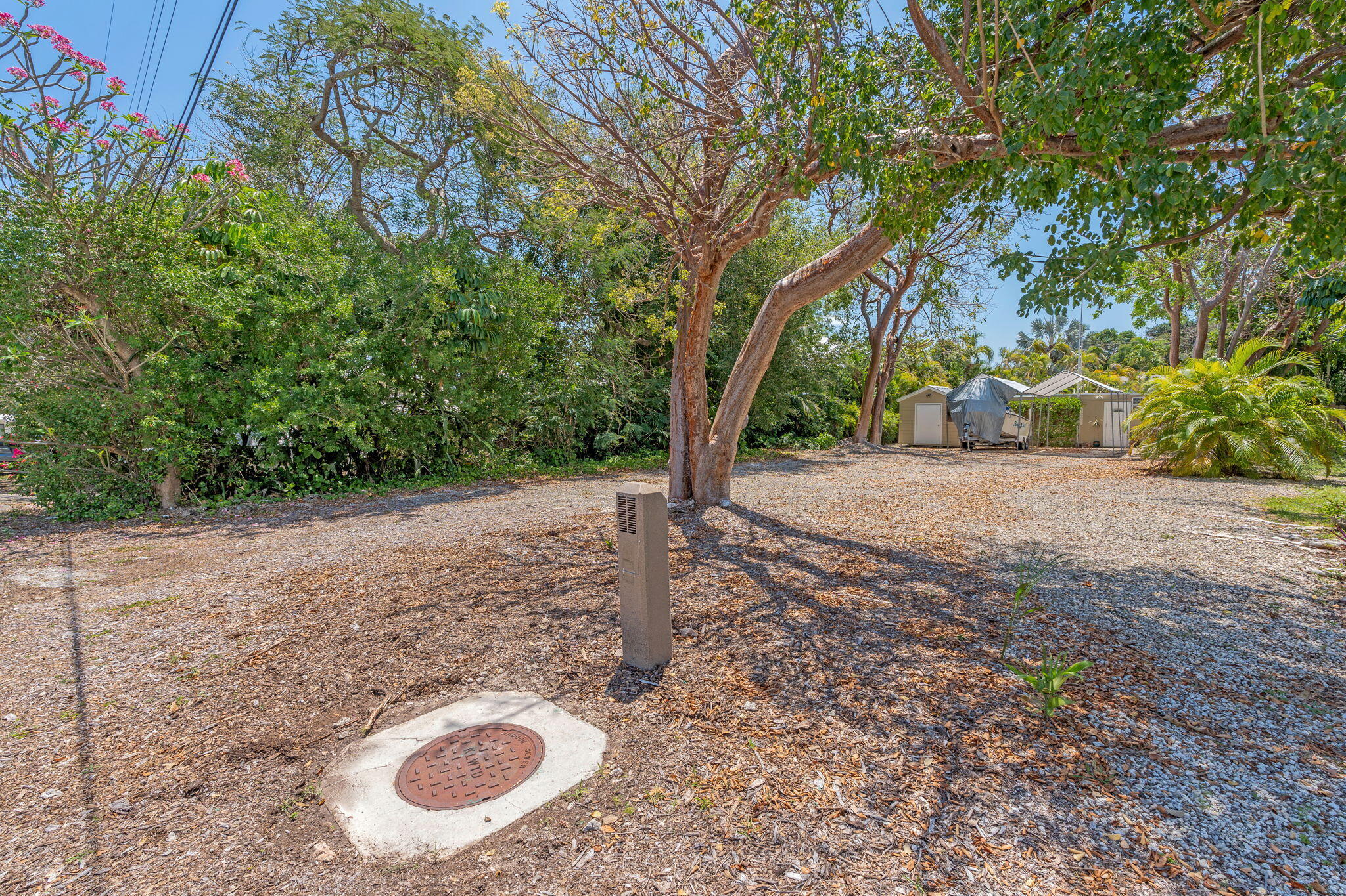 335 Sound Drive Key Largo, FL 33037 - Photo 37 of 46 38-web-or-mls-335SoundDr-37