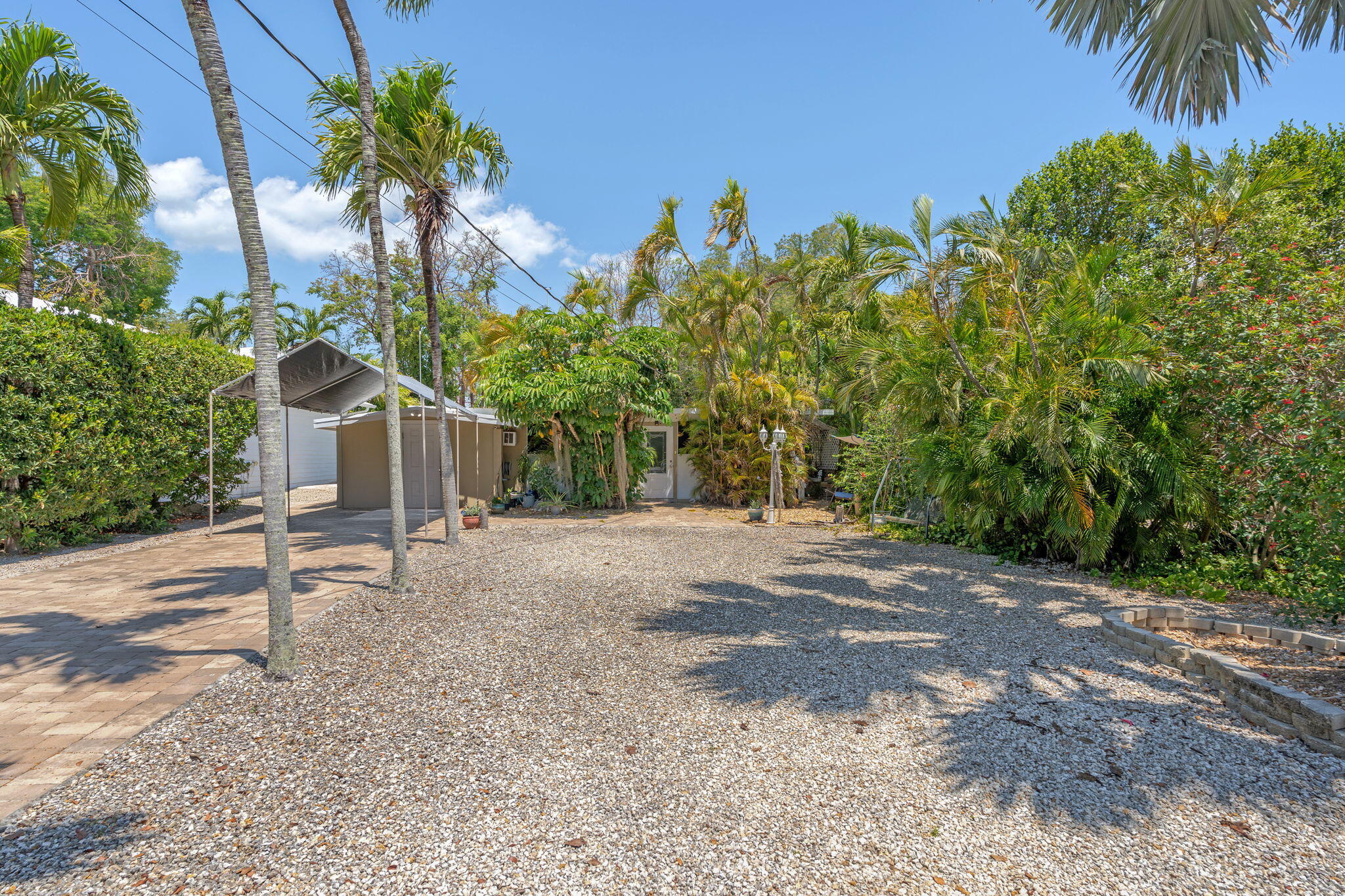 335 Sound Drive Key Largo, FL 33037 - Photo 6 of 46 2-web-or-mls-335SoundDr-2