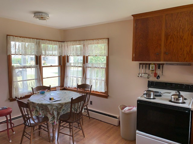 35 Clinton Street Rouses Point, NY 12979 - Photo 3 of 12 Gallery Image 3