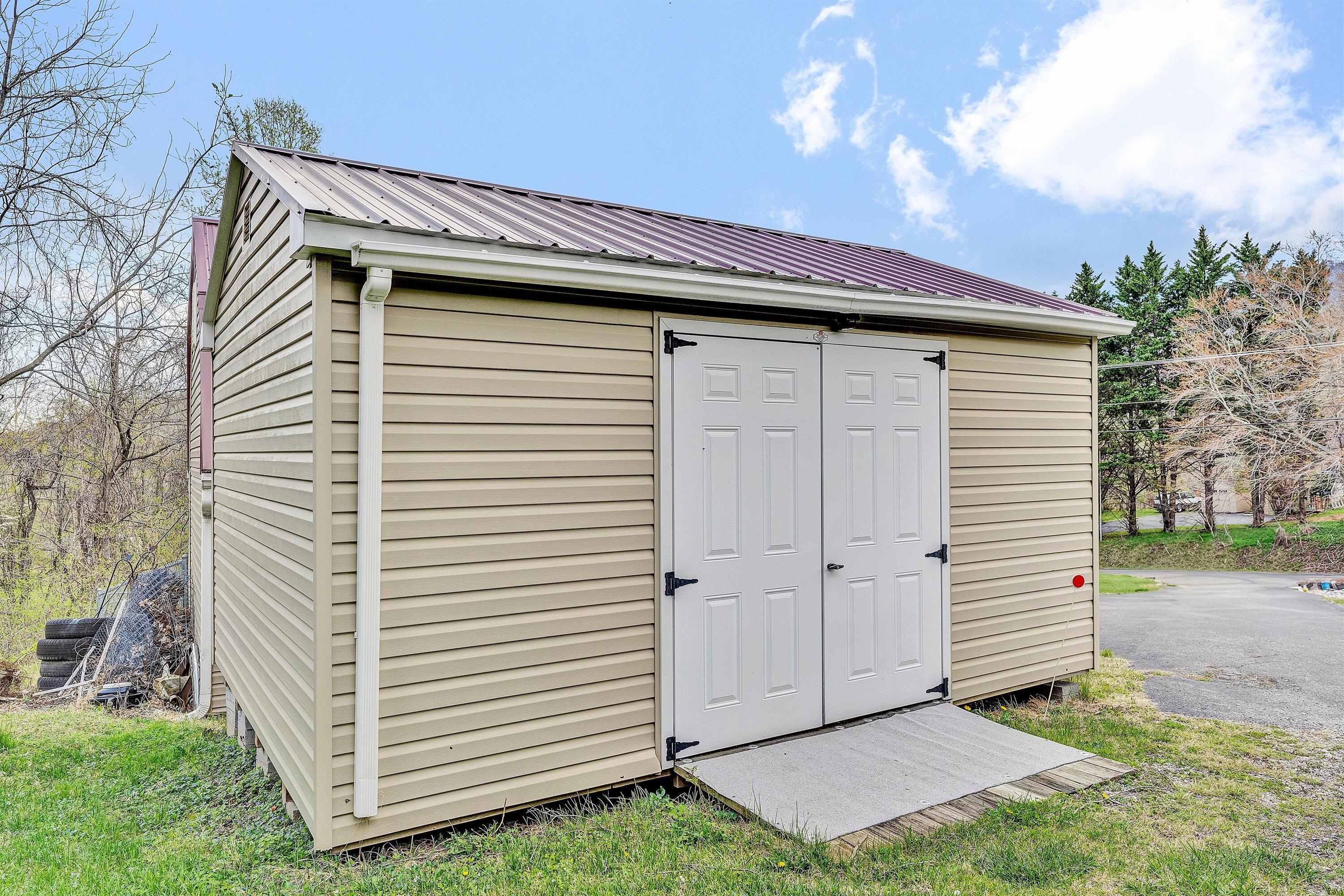 8173 Bent Mountain Road Roanoke, VA 24018 - Photo 25 of 26 Shed