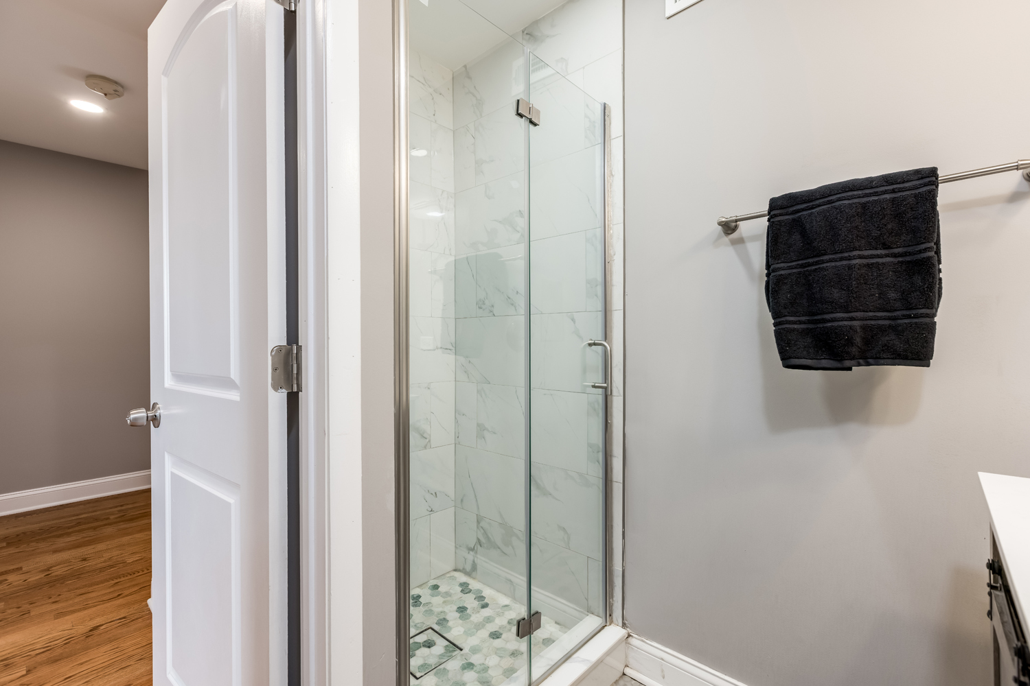 9255 Ballard Road Des Plaines, IL 60016 - Photo 27 of 35 Gallery Image 27