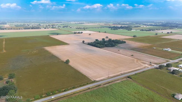 $920,000 | 6101 Highway 343, Maurice, LA 70555