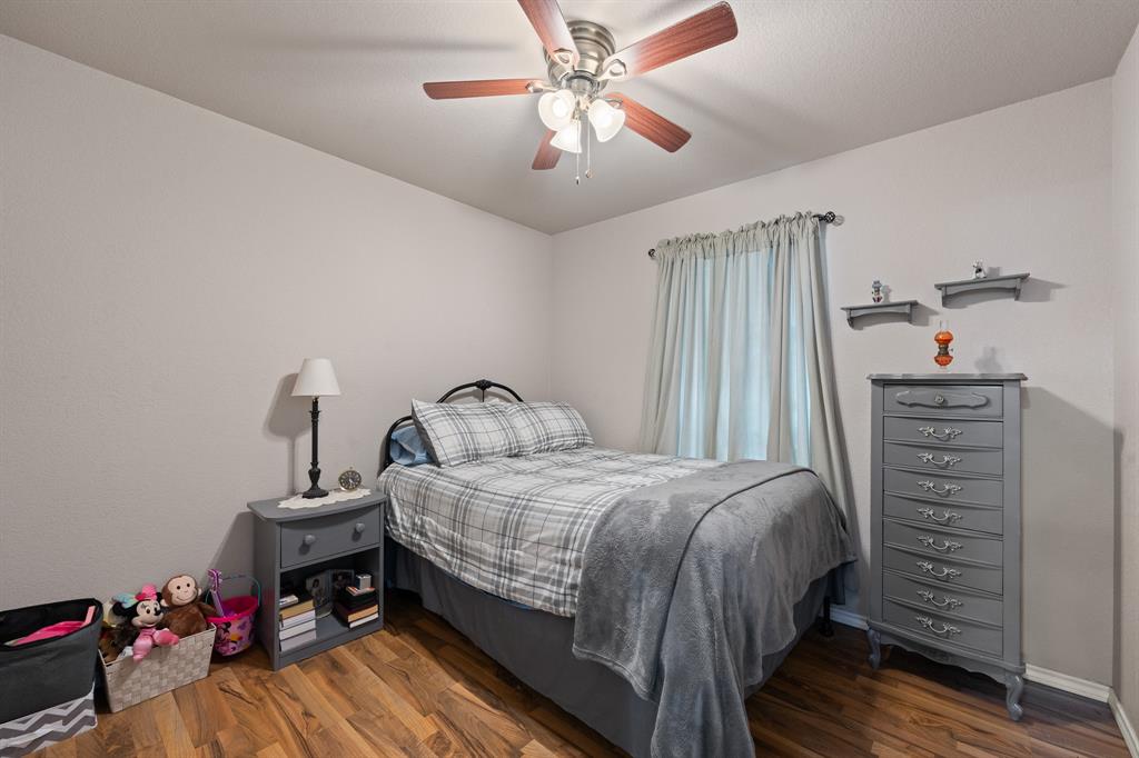 1595 Spring Branch Drive Cleburne, TX 76033 - Photo 10 of 26