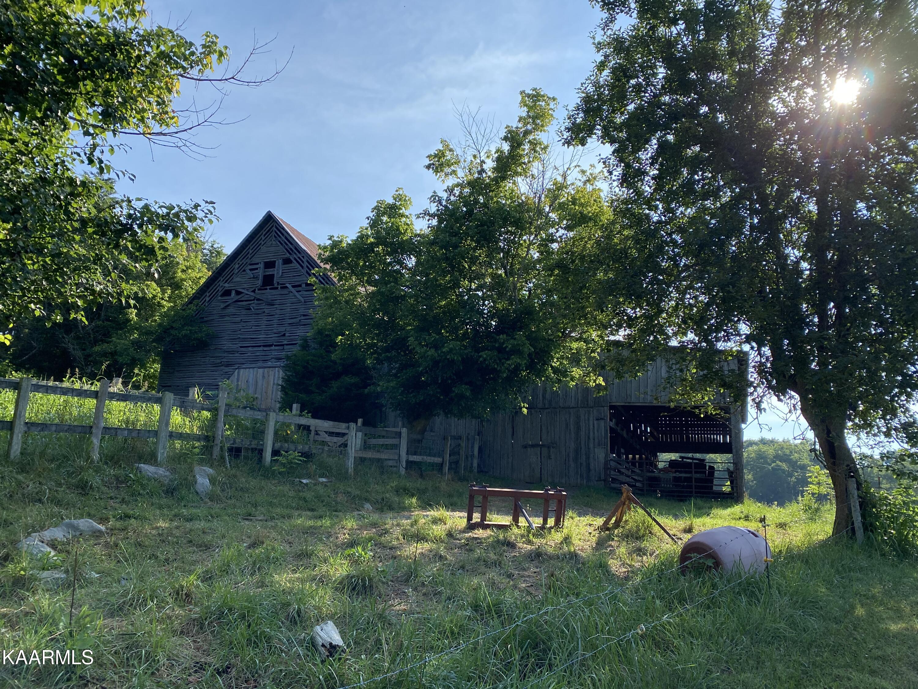 7247 Mulberry Gap Road Tazewell, TN 37879 - Photo 20 of 58 IMG-9056