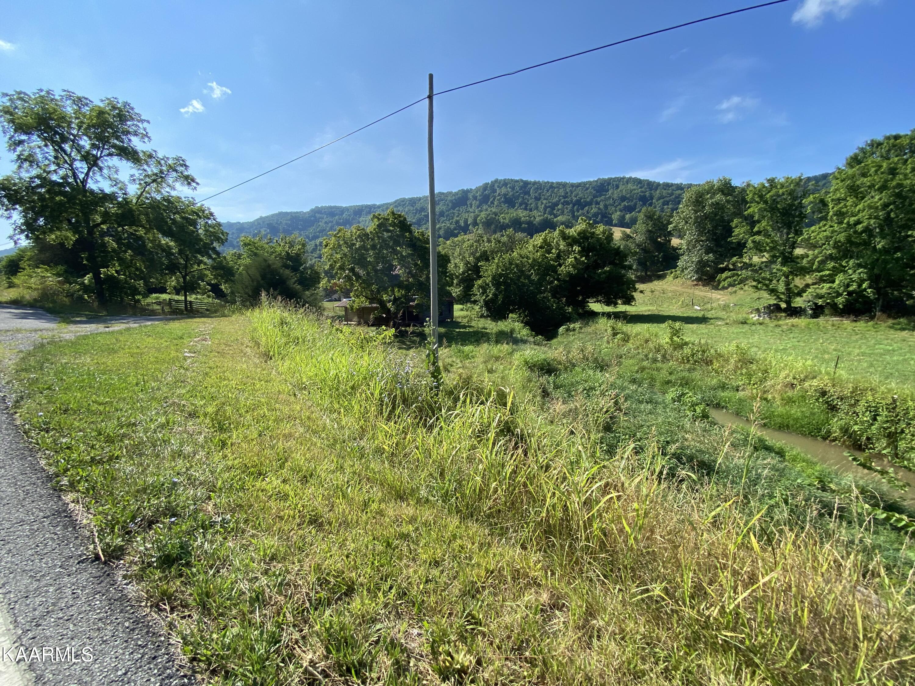 7247 Mulberry Gap Road Tazewell, TN 37879 - Photo 47 of 58 IMG-9267
