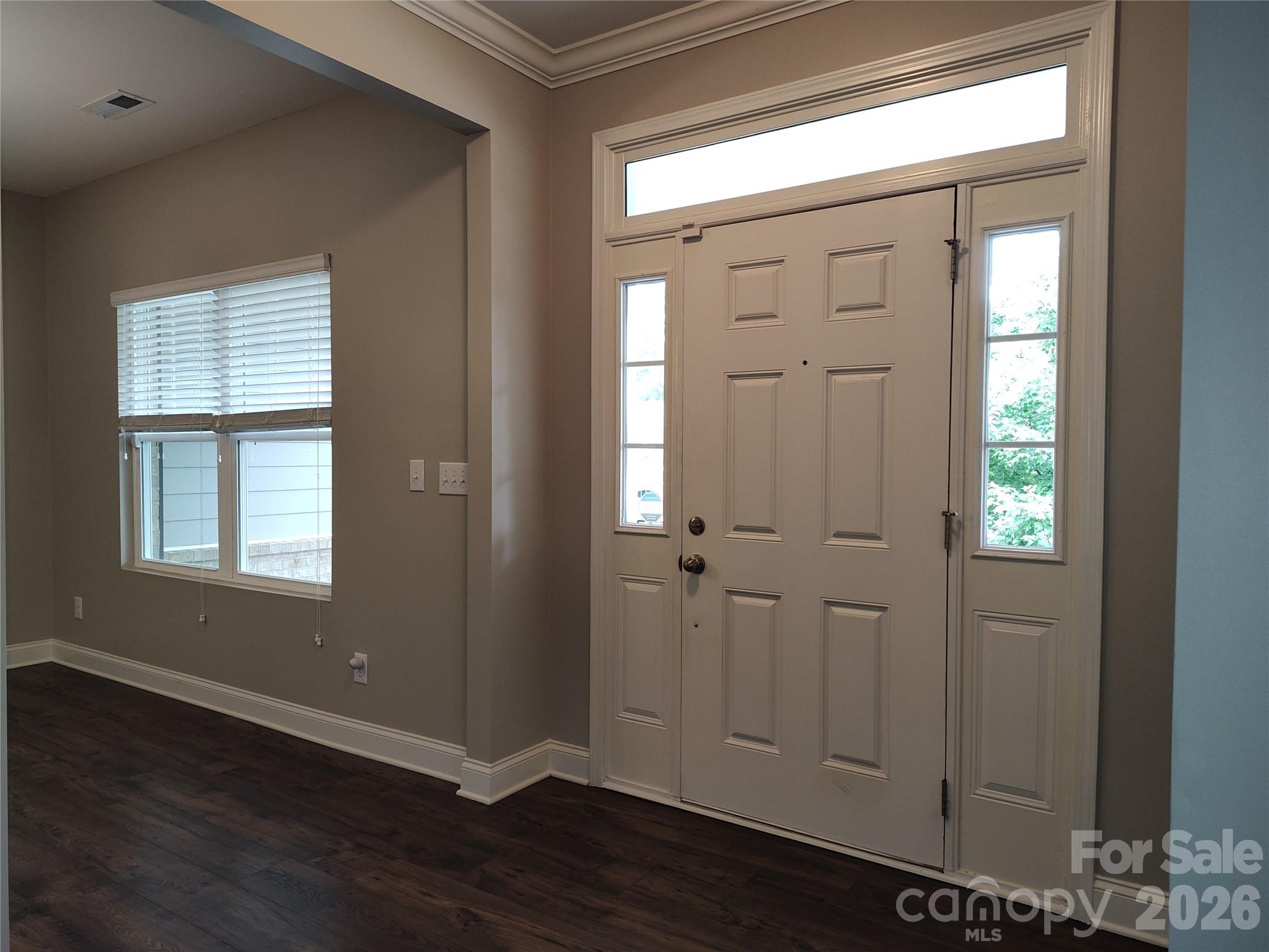 9415 Segundo Lane Charlotte, NC 28278 - Photo 2 of 28 Gallery Image 2