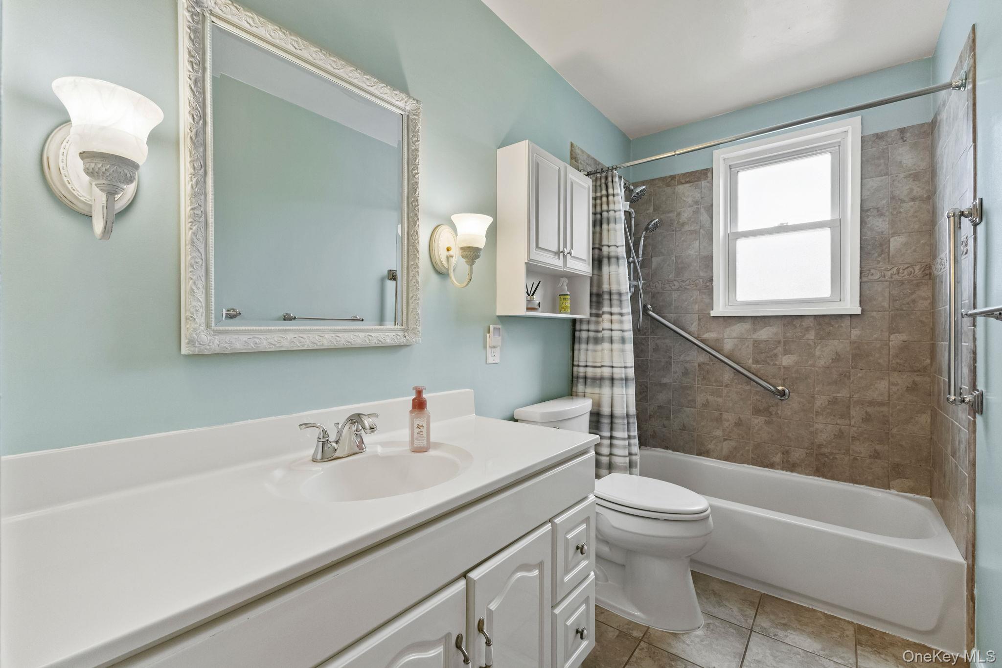 45 Parkway Drive Rye, NY 10580 - Photo 12 of 34