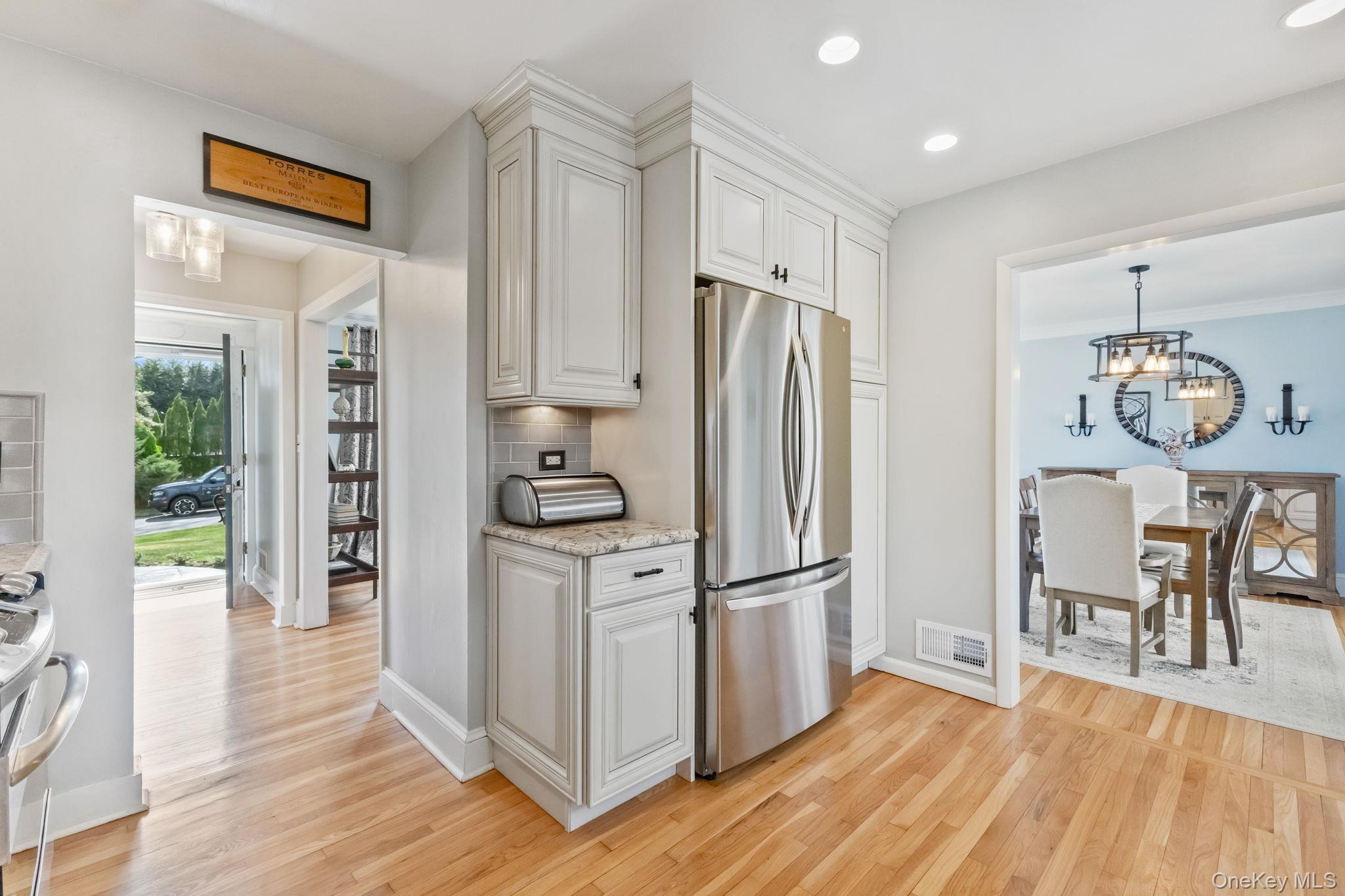 45 Parkway Drive Rye, NY 10580 - Photo 10 of 34