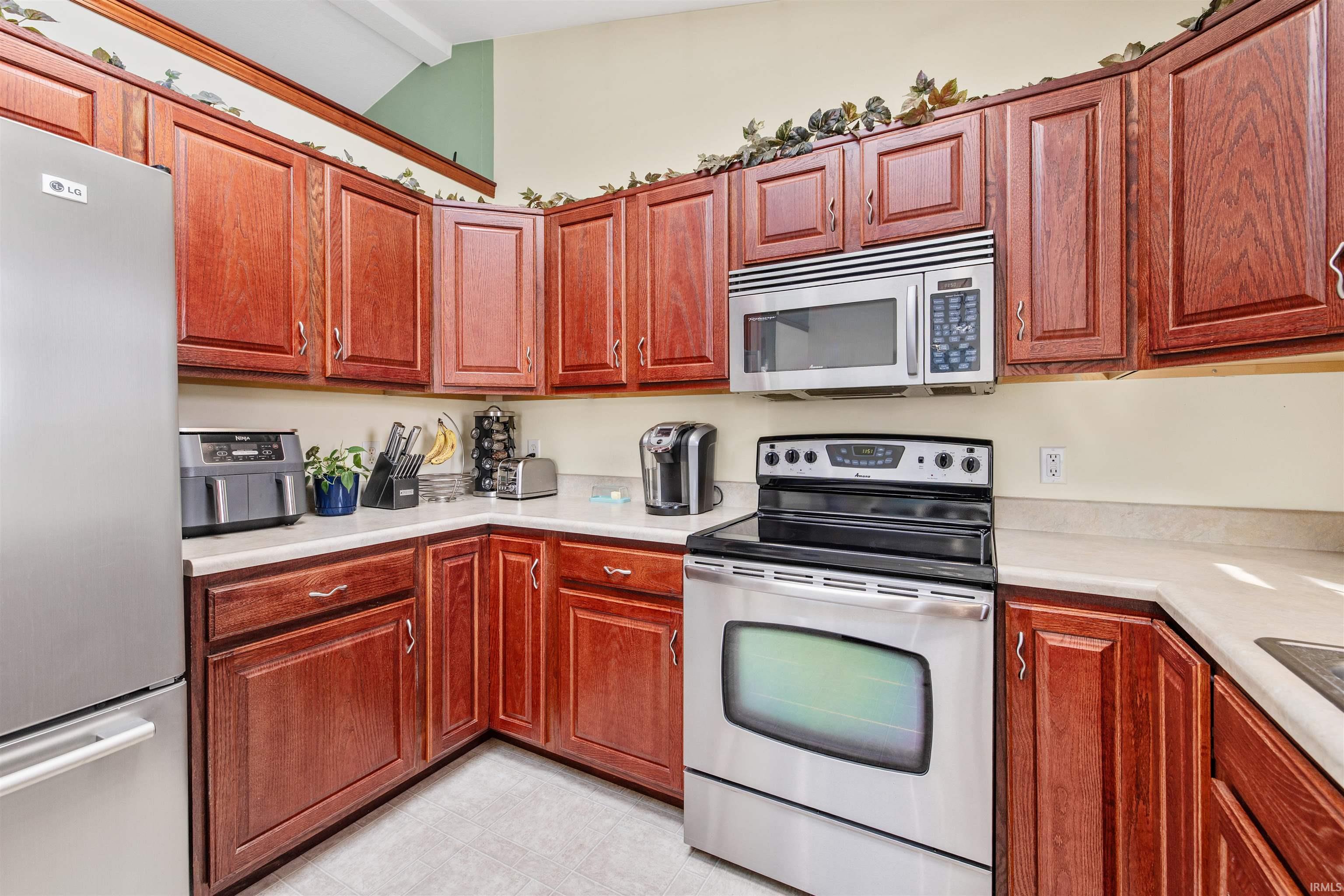 1408 Katherine Street Auburn, IN 46706 - Photo 15 of 31