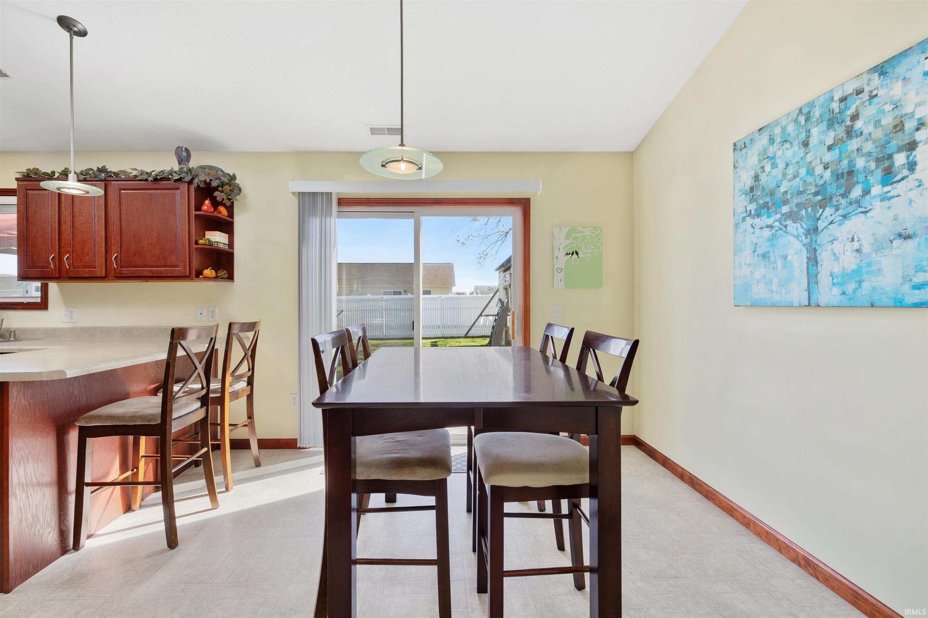 1408 Katherine Street Auburn, IN 46706 - Photo 10 of 31