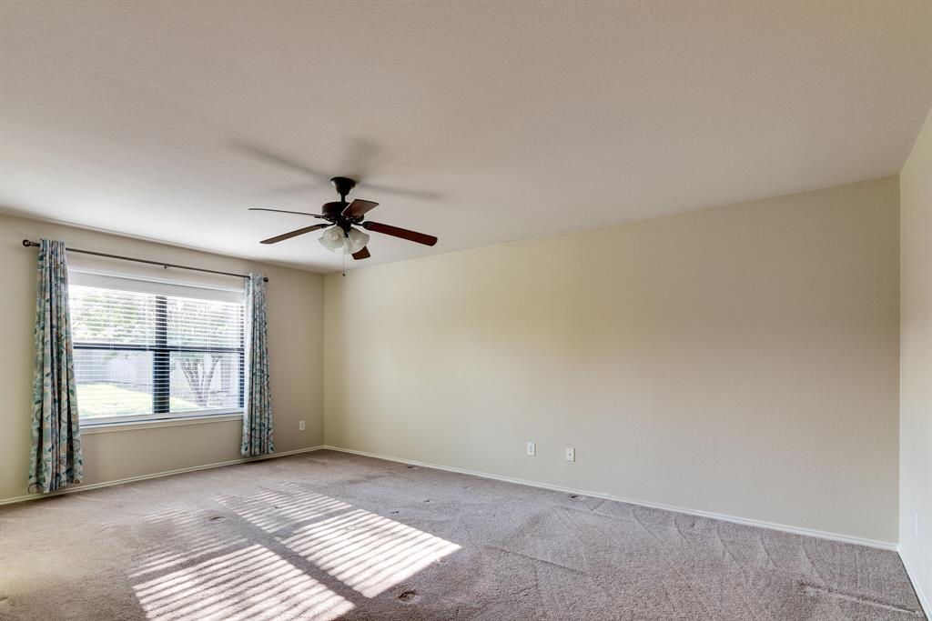 13048 Fencerow Road Fort Worth, TX 76244 - Photo 15 of 29