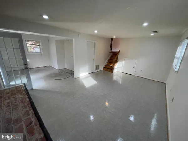 $3,000 | 2652 Falmouth Court, Woodbridge, VA 22192