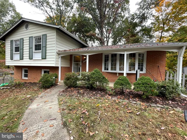 $3,000 | 2652 Falmouth Court, Woodbridge, VA 22192