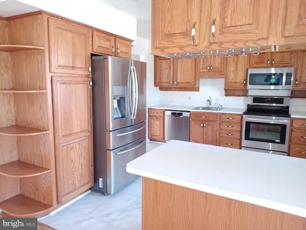 $3,000 | 2652 Falmouth Court, Woodbridge, VA 22192