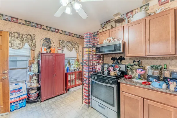 $799,900 | 115 Hughes Avenue, Pawtucket, RI 02861