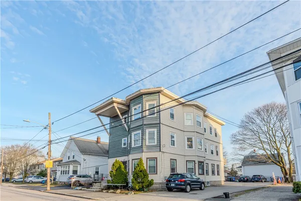 $799,900 | 115 Hughes Avenue, Pawtucket, RI 02861