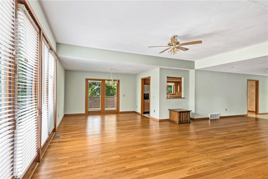 36 Willowbrook Drive Owasco, NY 13021 - Photo 12 of 47 Living room facing dining room and kitchen