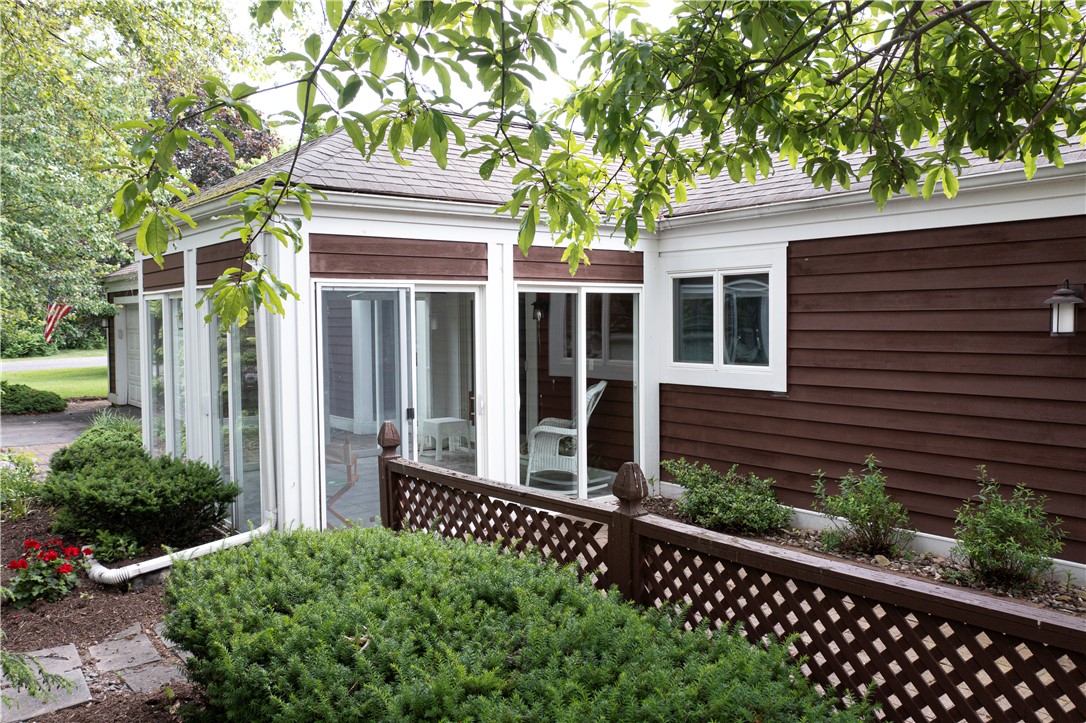36 Willowbrook Drive Owasco, NY 13021 - Photo 6 of 47 Sunroom