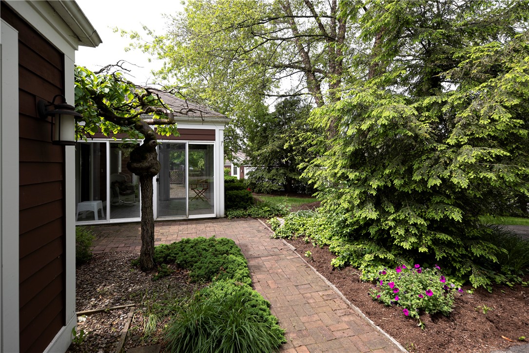 36 Willowbrook Drive Owasco, NY 13021 - Photo 8 of 47 Front sidewalk