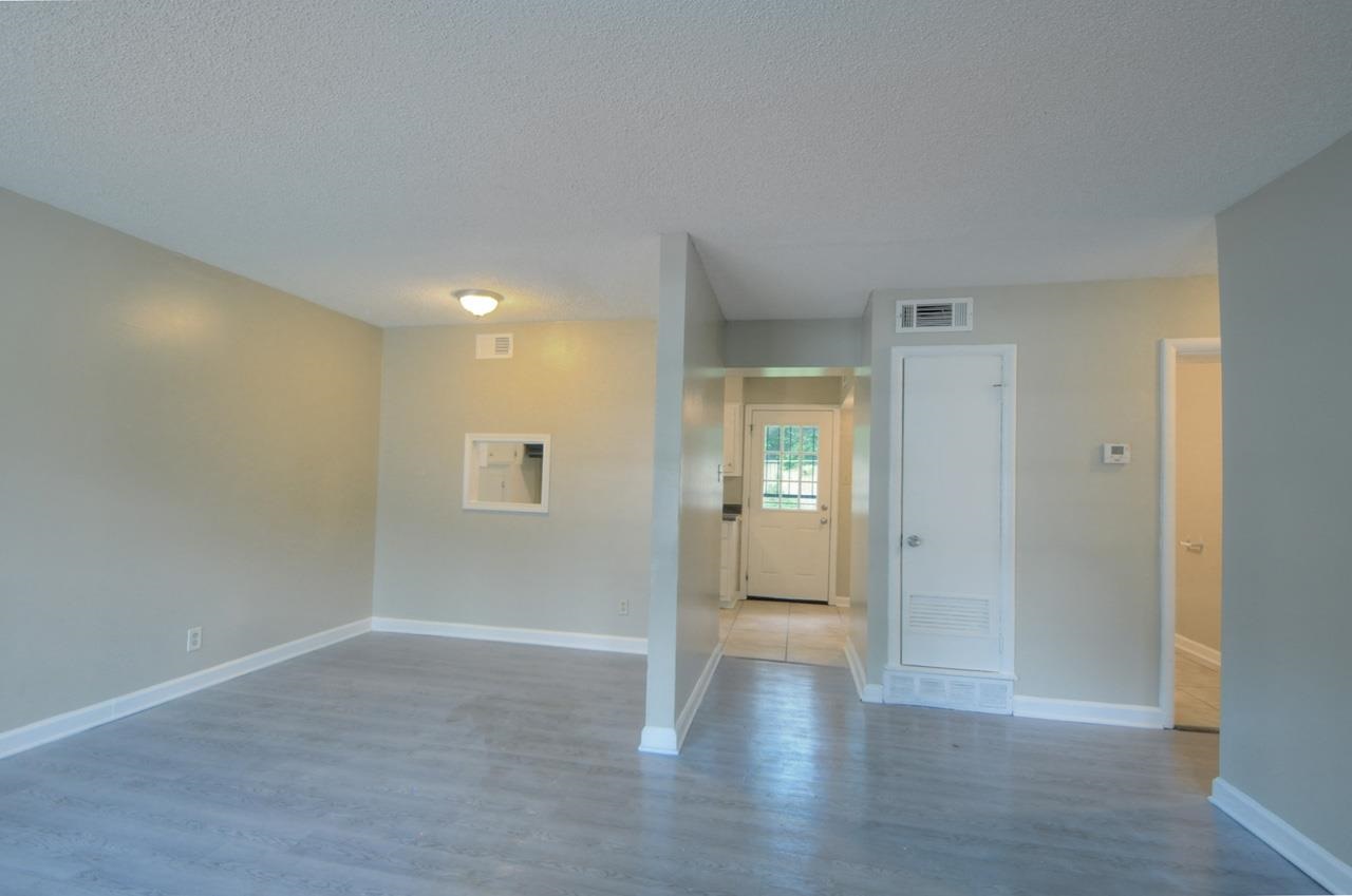 3263 South Perkins Road Memphis, TN 38118 - Photo 3 of 22 Gallery Image 3