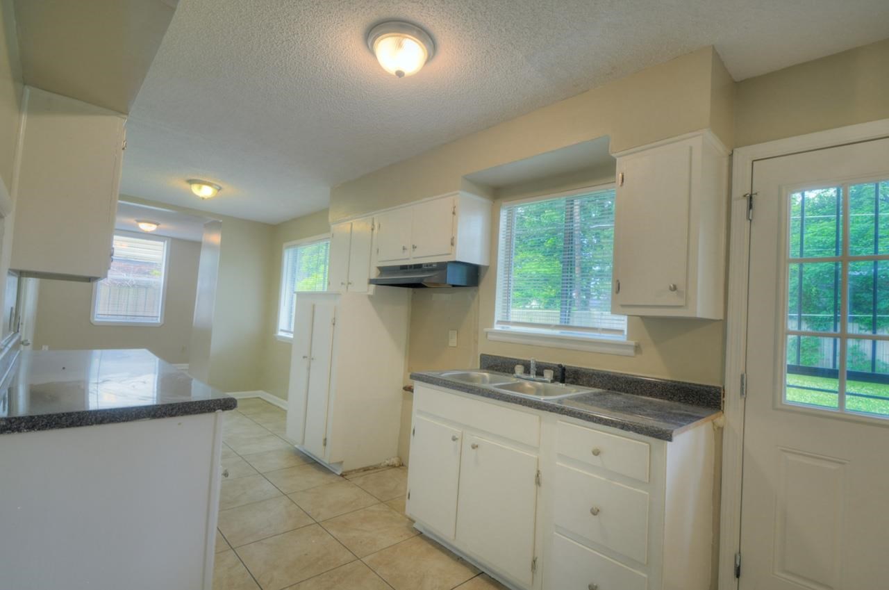 3263 South Perkins Road Memphis, TN 38118 - Photo 5 of 22 Gallery Image 5