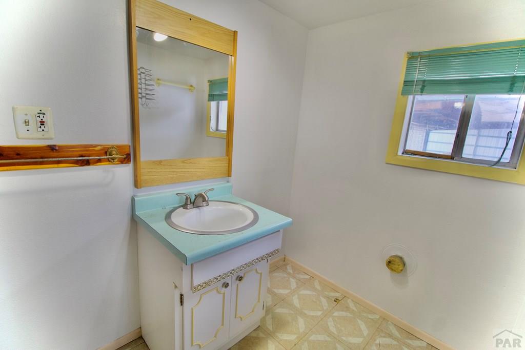 203 Santa Rita Street Aguilar, CO 81020 - Photo 22 of 44