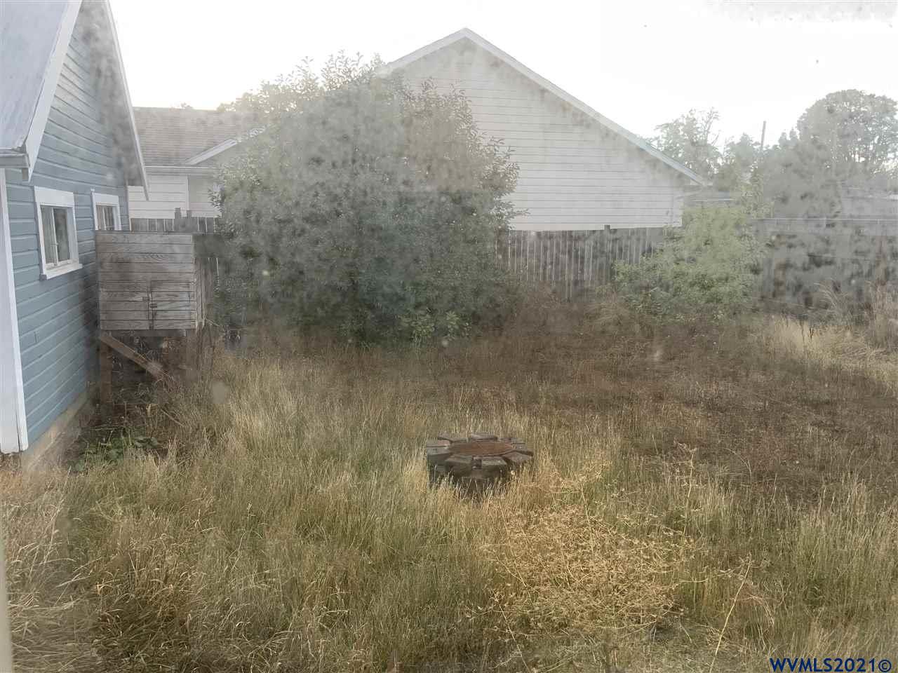 1089 Southwest Church Street Dallas, OR 97338 - Photo 26 of 35 Gallery Image 26