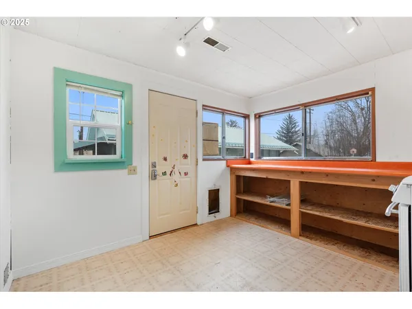 $345,000 | 1029 Walnut Street, Baker City, OR 97814