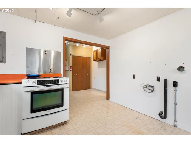 $345,000 | 1029 Walnut Street, Baker City, OR 97814