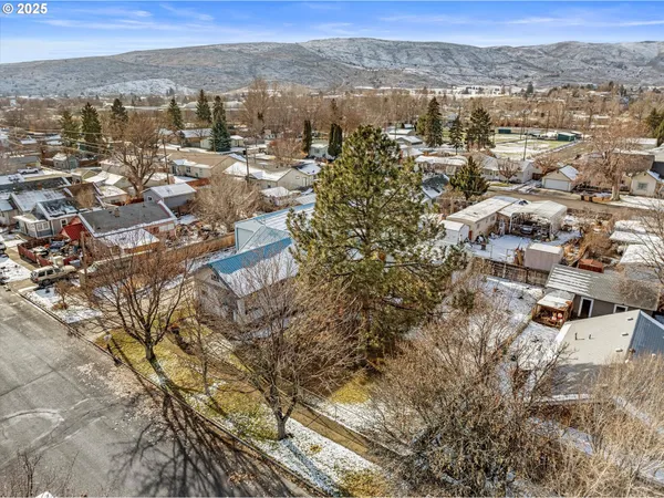 $345,000 | 1029 Walnut Street, Baker City, OR 97814