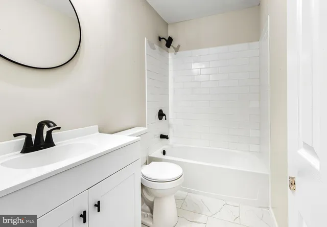 $299,900 | 100 Jerrys Avenue, Clayton, NJ 08312