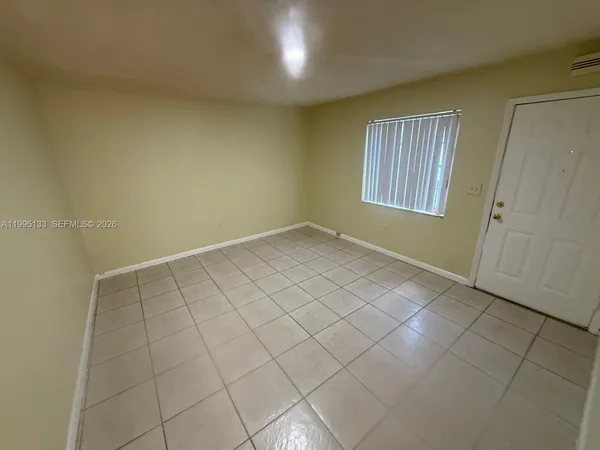 $1,720 | 17530 Northwest 68th Avenue, Unit C4013, Hialeah, FL 33015