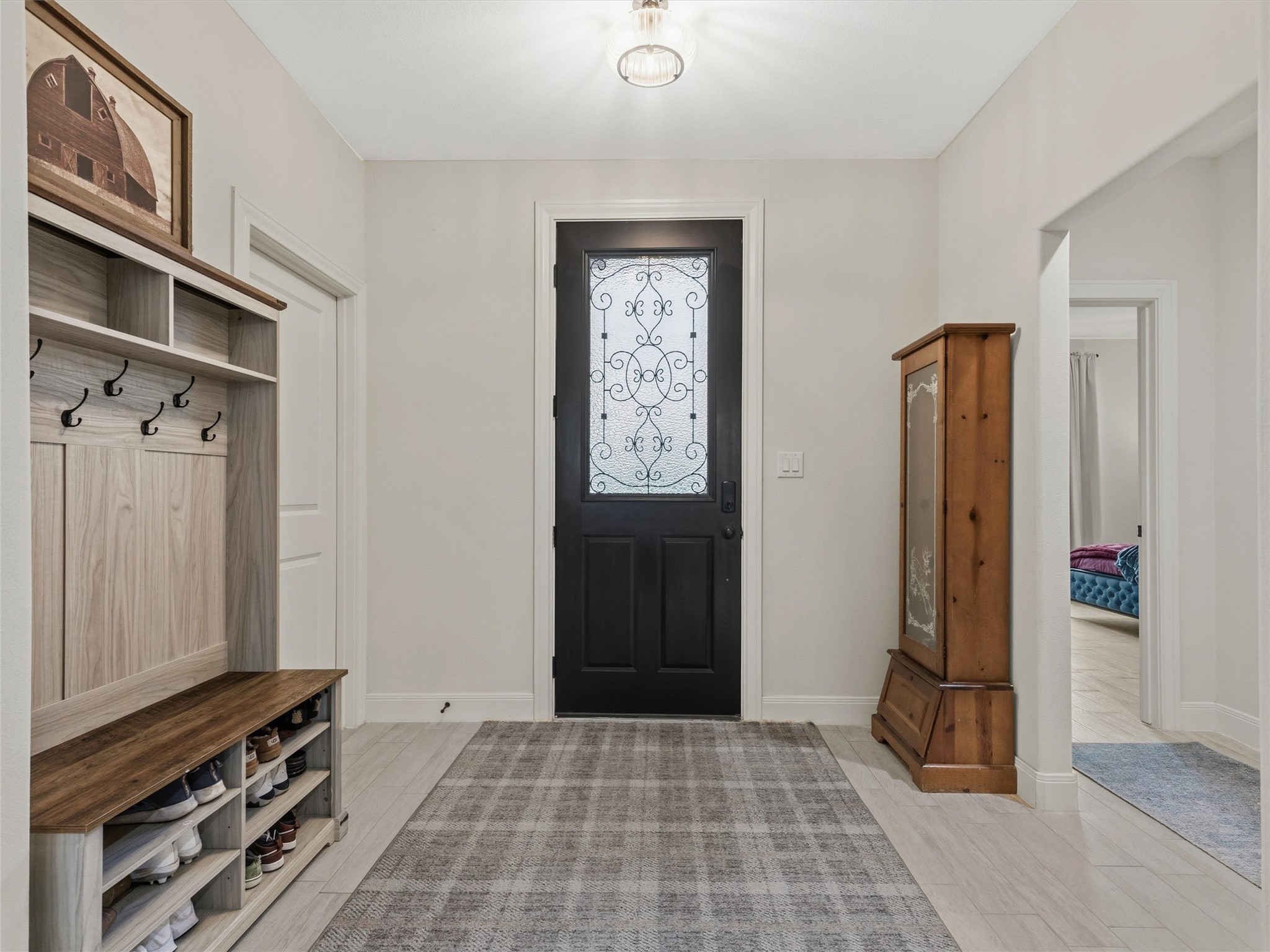 334 Webb Street Smithville, TX 78957 - Photo 3 of 36 a view of an entryway with a rug