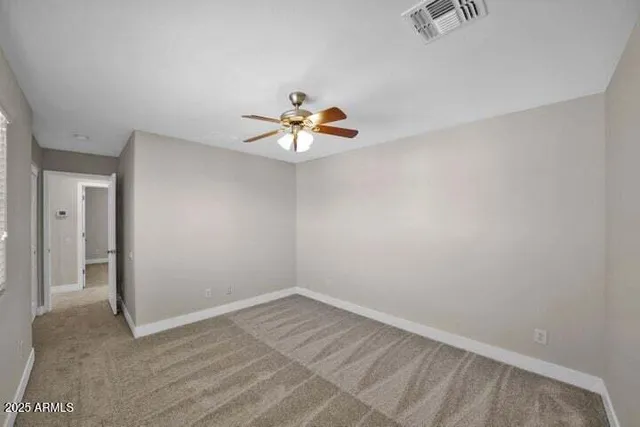 $2,650 | 3941 East Cat Balue Drive, Phoenix, AZ 85050