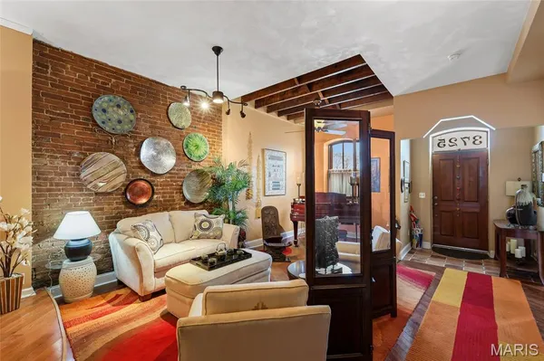 $350,000 | 3725 North 20th Street, St. Louis, MO 63107