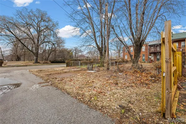 $350,000 | 3725 North 20th Street, St. Louis, MO 63107