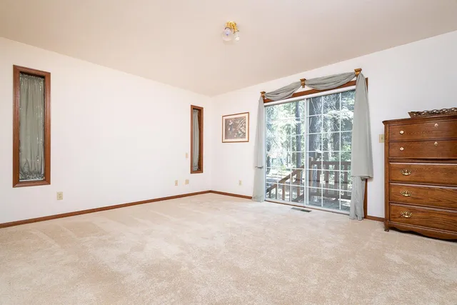 $995,000 | 2260 Deveron Way, South Lake Tahoe, CA 96150