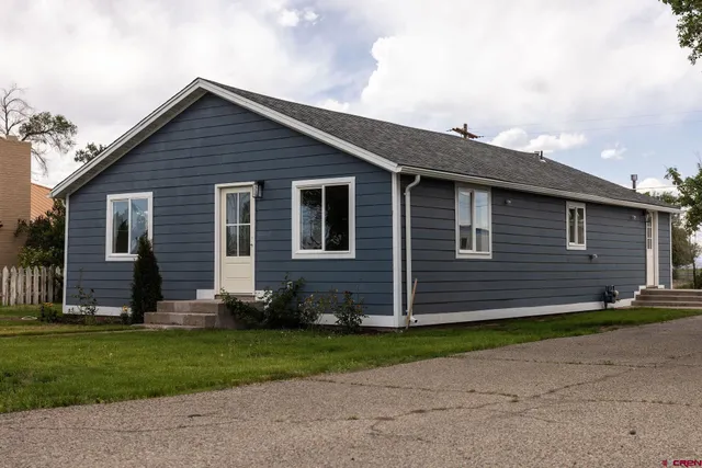 $265,000 | 379 West 2nd Street, Center, CO 81125