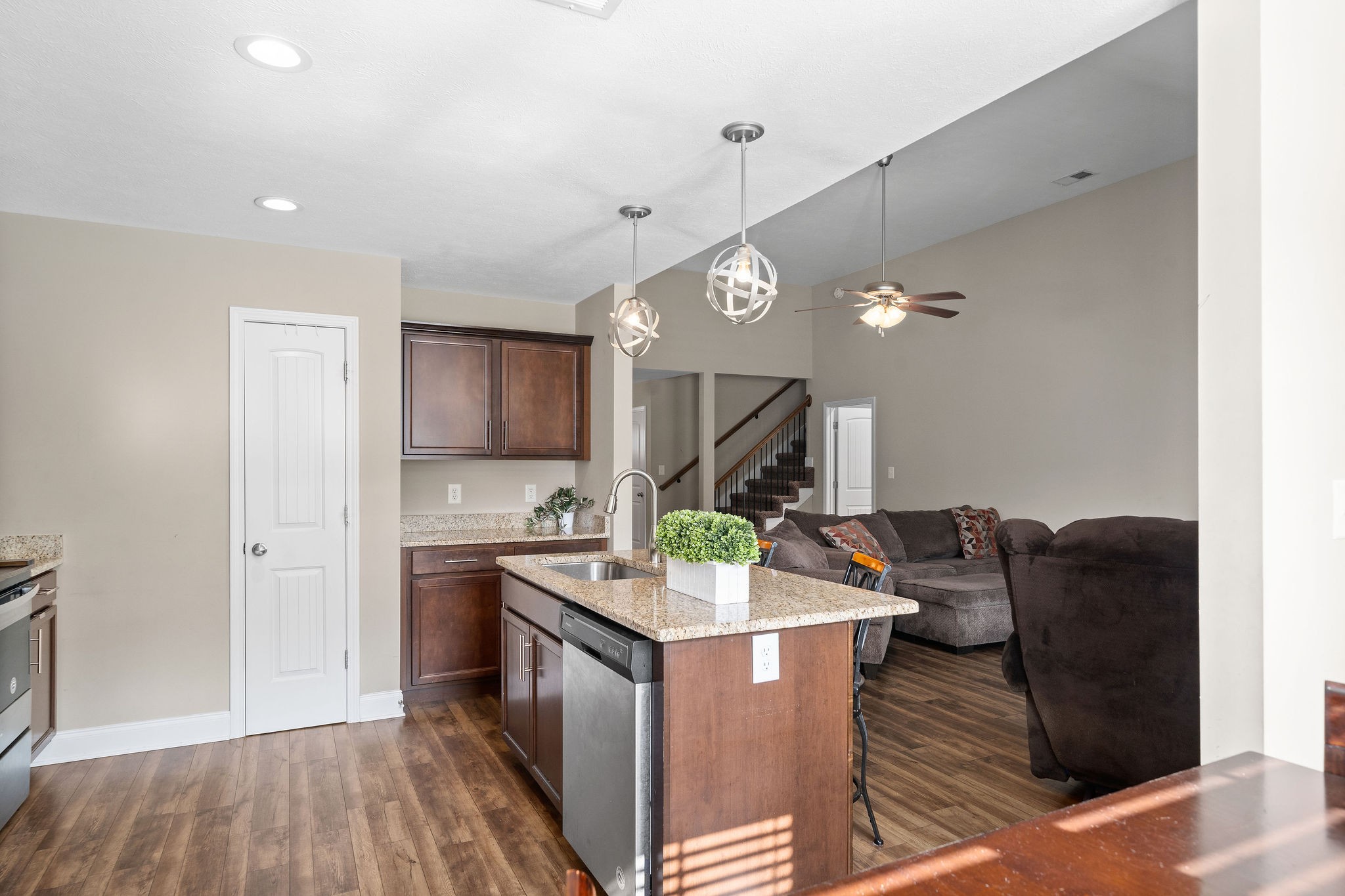 1708 Rains Road Clarksville, TN 37042 - Photo 13 of 28 Gallery Image 13