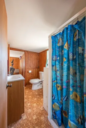 a view of a storage & utility room