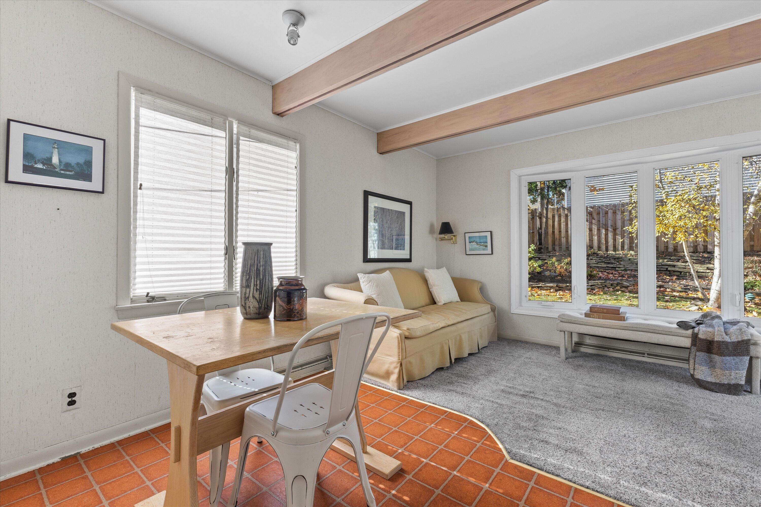 932 Kentucky Street Racine, WI 53405 - Photo 23 of 44 Dining Room