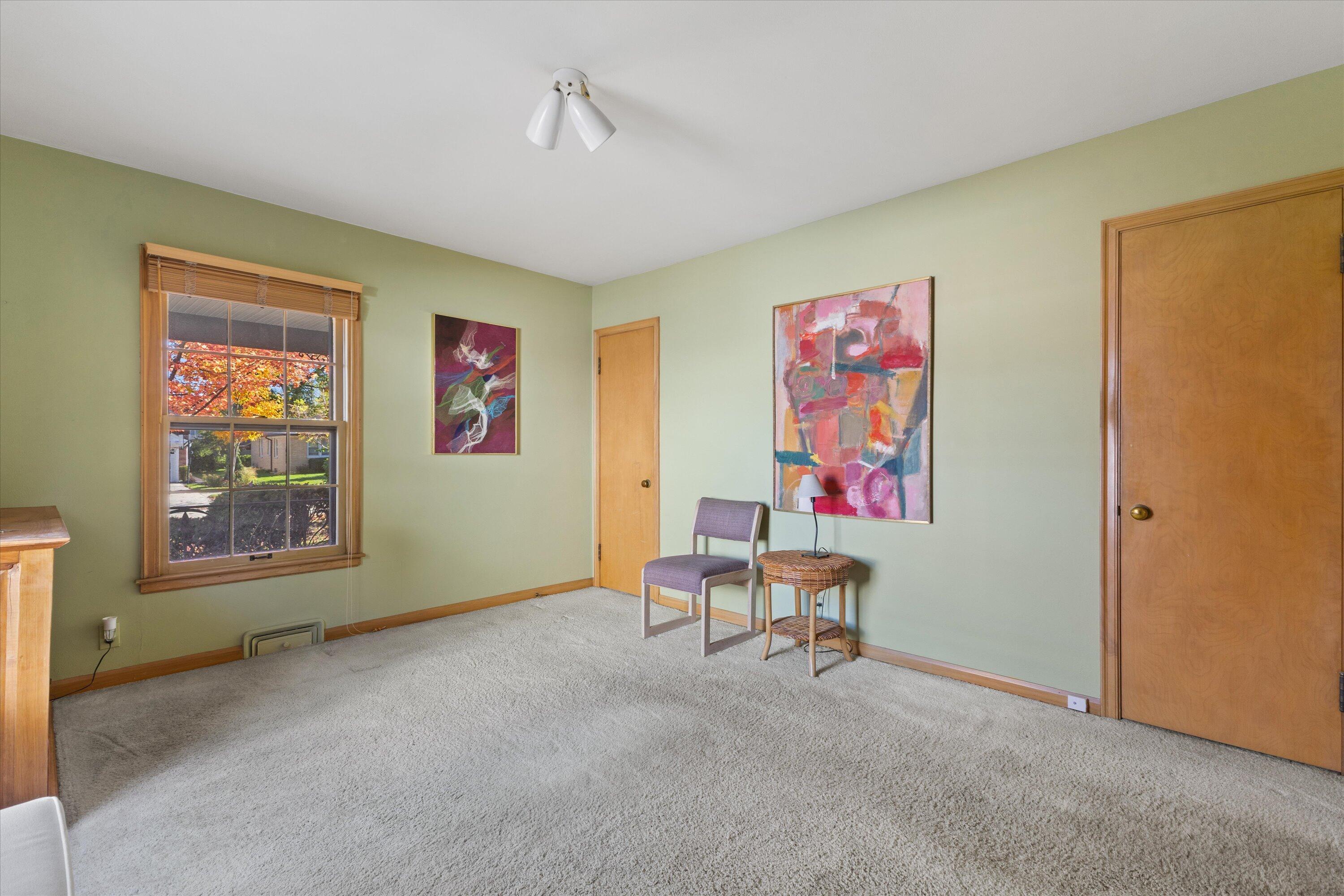 932 Kentucky Street Racine, WI 53405 - Photo 8 of 44 Bedroom 1