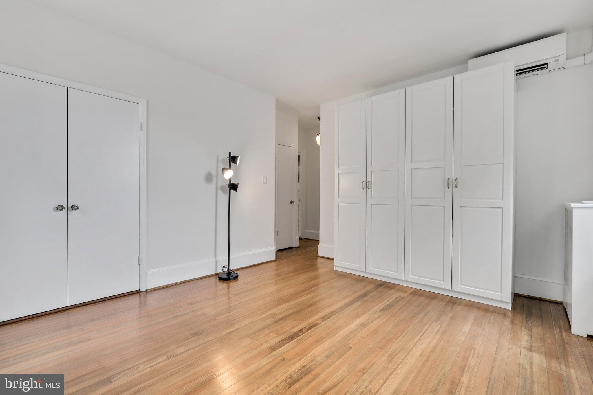 2022 Columbia Road Northwest, Unit 315 Washington, DC 20009 - Photo 14 of 37